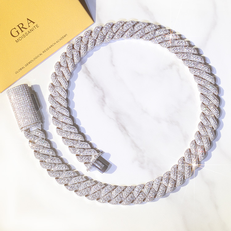 Moissanite Cuban Link Chain Iced Out - Test Pass Diamond Collier Chaîne Cubaine