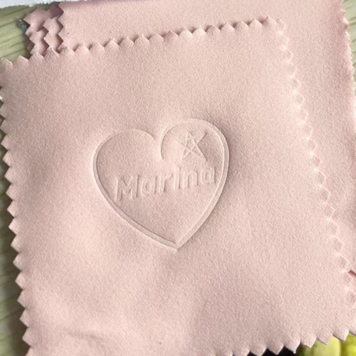 Chiffon de nettoyage et de pol - Jewelry Polishing Cloth Silver Cleaner avis et prix