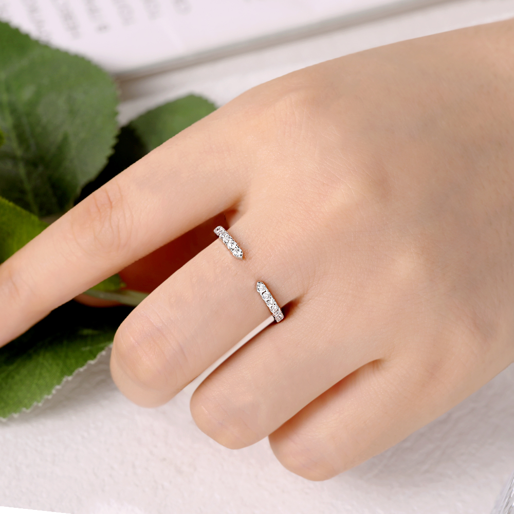 Bague ouverte empilable en Moi - Moissanite Eternity Band Ring Stackable avis et prix