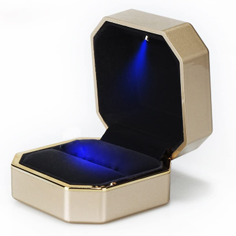 Boîte à bijoux LED de luxe en  - Velvet Ring Box Led Light Proposal avis et prix