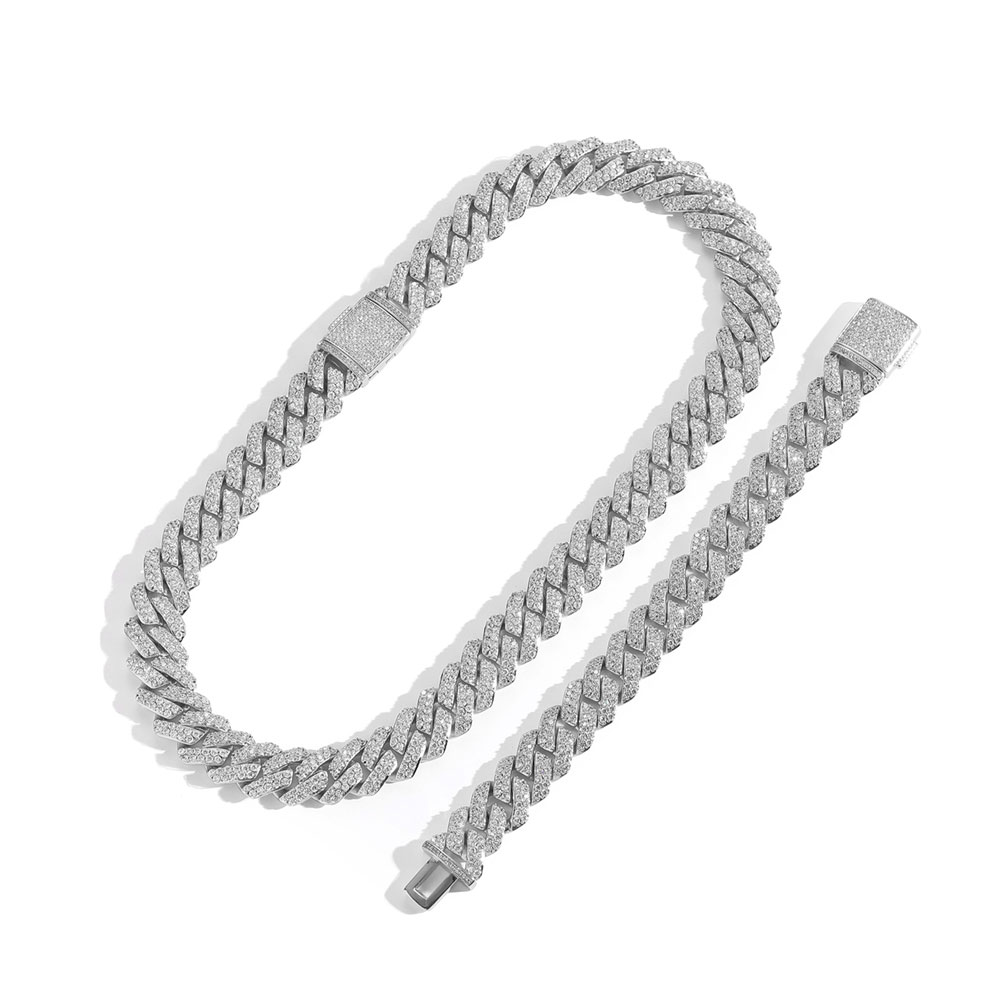 Collier en argent sterling 925 - Moissanite Cuban Link Chain Iced Out avis et prix