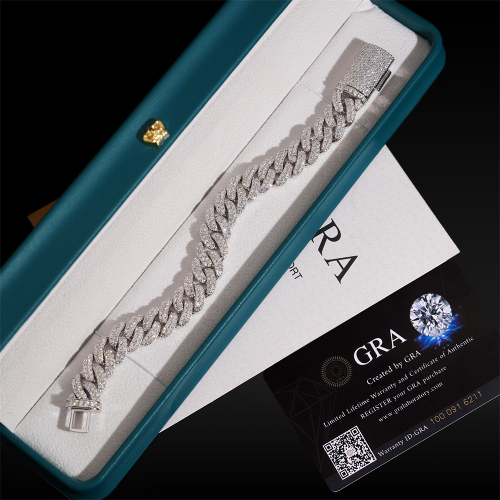 Chaîne cubaine Icedminer Bubbl - Moissanite Cuban Link Chain Iced Out avis et prix