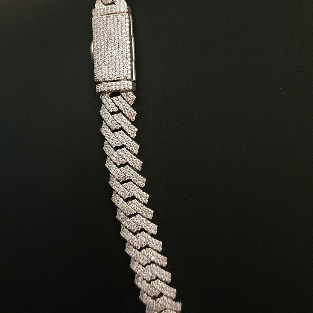 Chaîne cubaine personnalisable - Moissanite Cuban Link Chain Iced Out avis et prix